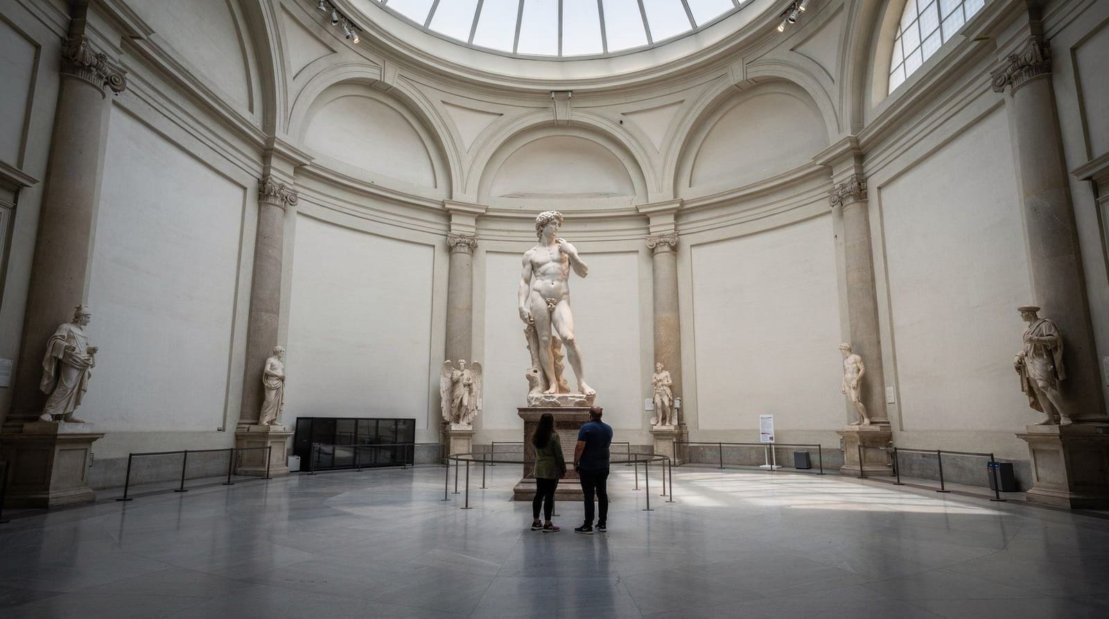 Wie man Michelangelos David ohne stundenlange Warteschlange sieht — Ehrlicher Guide zur Accademia-Warteschlange: welche Buchungsoptionen funktionier