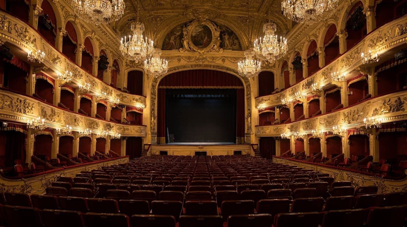 Oper und klassische Musik in Florenz: der ehrliche Führer — Oper und Musik in Florenz: Maggio Musicale Fiorentino, Kirchenkonzerte, intime A