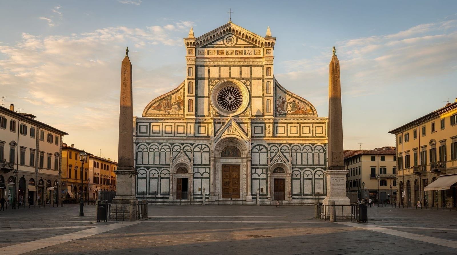 Kirche Santa Maria Novella Florenz: Besucherleitfaden — Santa Maria Novella Florenz: Masaccios Dreifaltigkeit, Ghirlandaio-Fresken, grün